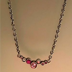 Brighton Necklace, pretty in pink. This is a lovely necklace.🌷